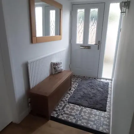 Willow 3 Bed, Cosy Stopover, Dogs Welcome *