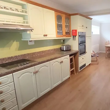 Willow 3 Bed, Cosy Stopover, Dogs Welcome