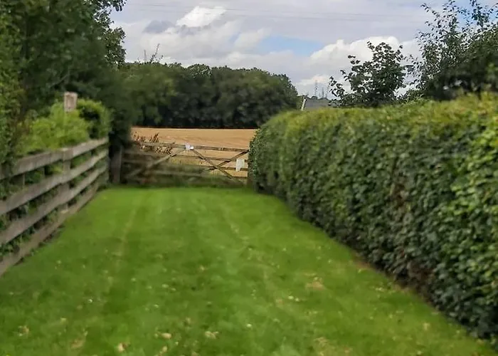 Willow 3 Bed, Cosy Stopover, Dogs Welcome